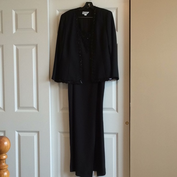 Black evening gown/jacket set - Picture 1 of 5
